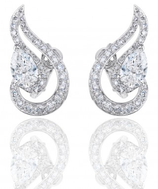 PHENOMENA CREST EARRINGS, De Beers